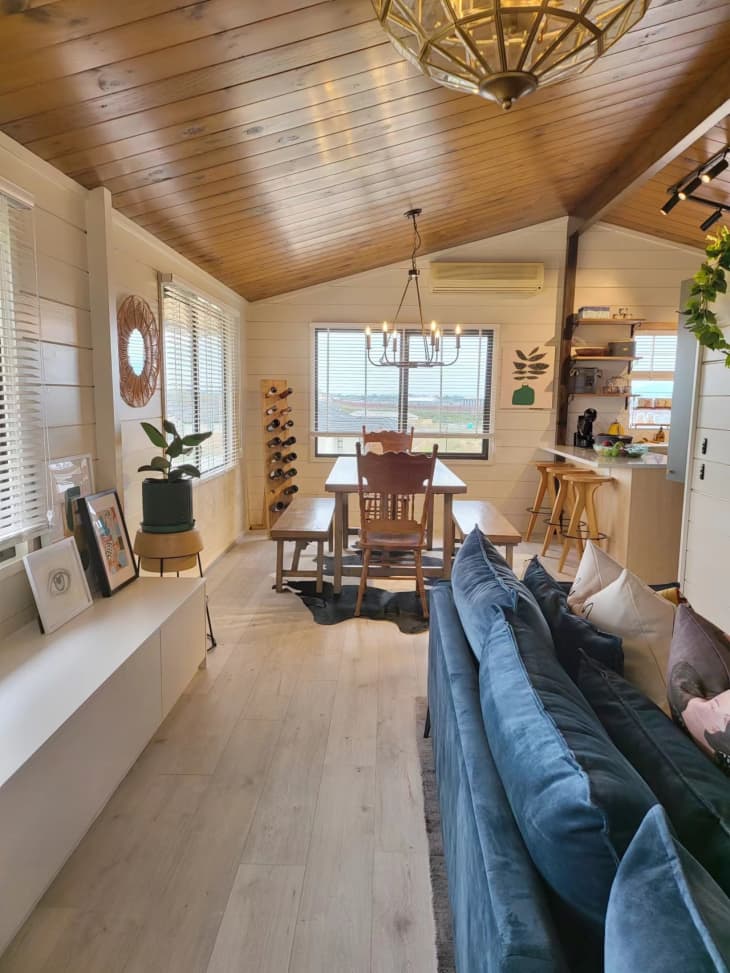 1980s New Zealand House Turned Chic Rustic Cottage | Apartment Therapy